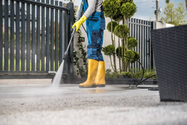 Best Building Exterior Pressure Washing in Poynette, WI