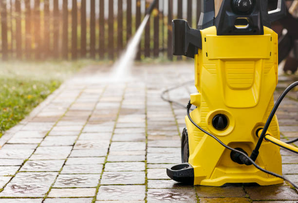 Best Pool Deck Cleaning in Poynette, WI